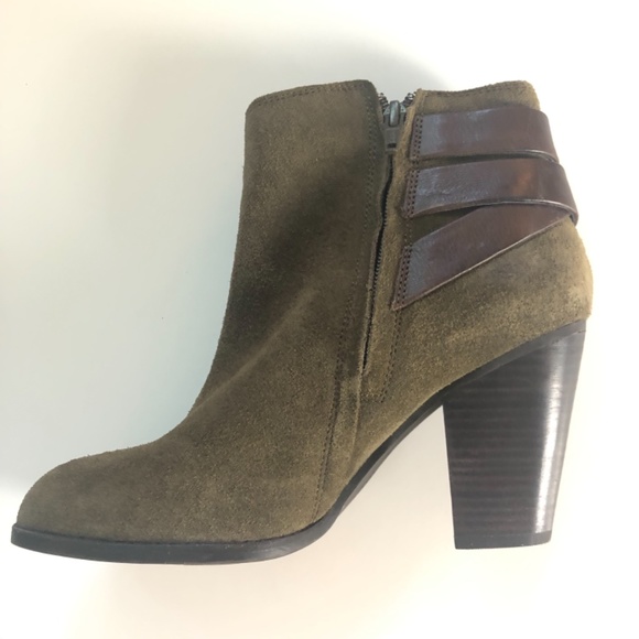 NEW! Gianni Binni khaki suede bootie - Picture 3 of 9